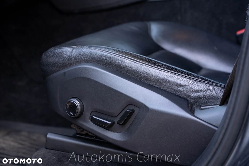 Volvo XC 90 T5 AWD Momentum - 23