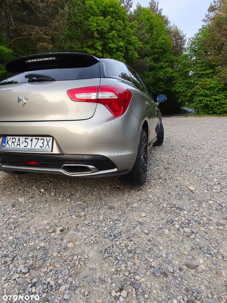 Citroën DS5 2.0 HDi Chic - 17