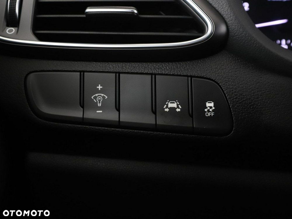 Hyundai i30 1.4 T-GDI Passion Plus - 34