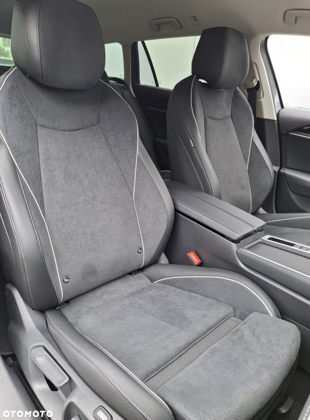 Volkswagen Passat - 25