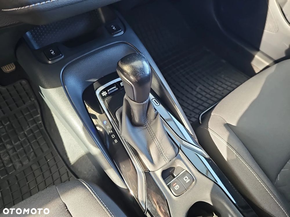 Suzuki Swace 1.8 Hybrid Premium Plus CVT - 14