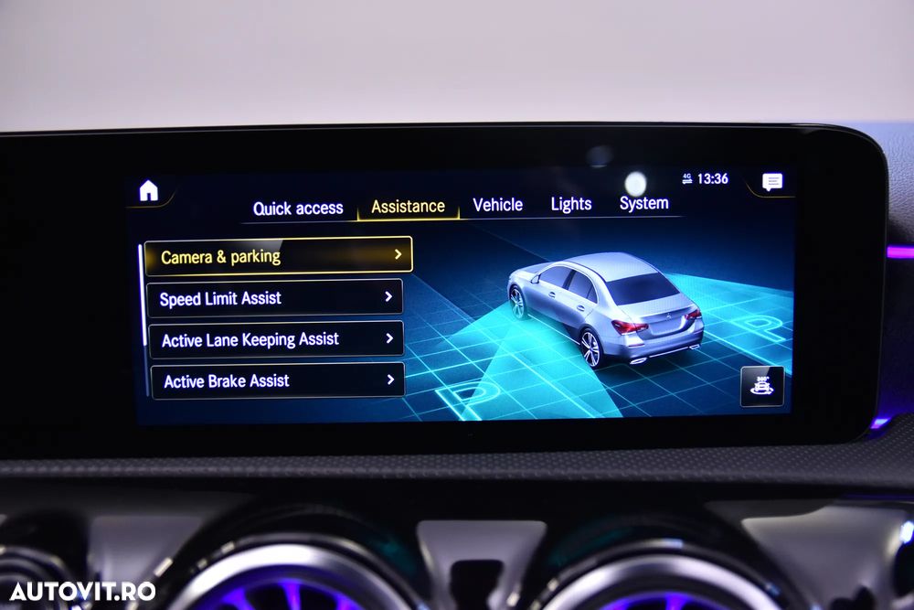 Mercedes-Benz A 200 Sedan 7G-DCT AMG Line - 22