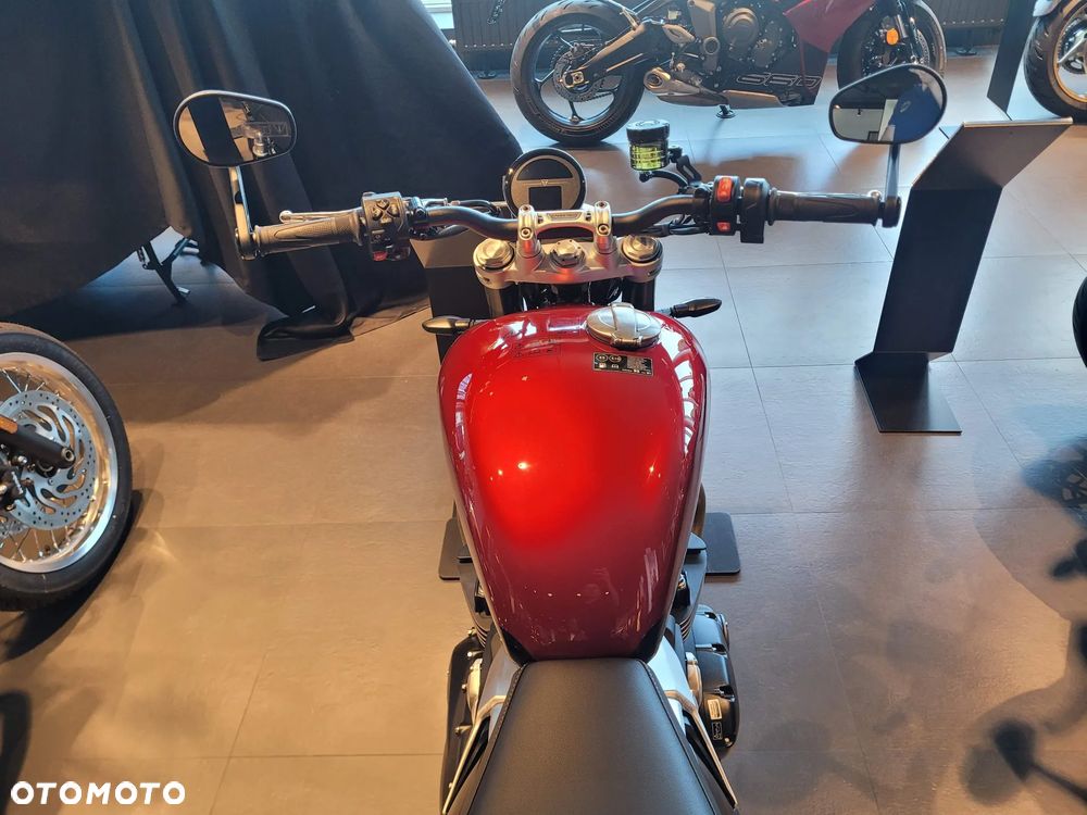 Triumph Speed Twin - 5