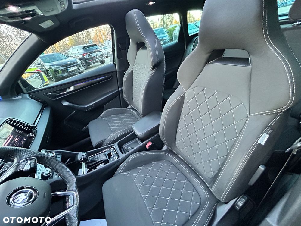 Skoda Karoq 1.5 TSI ACT 4x2 Sportline DSG - 12