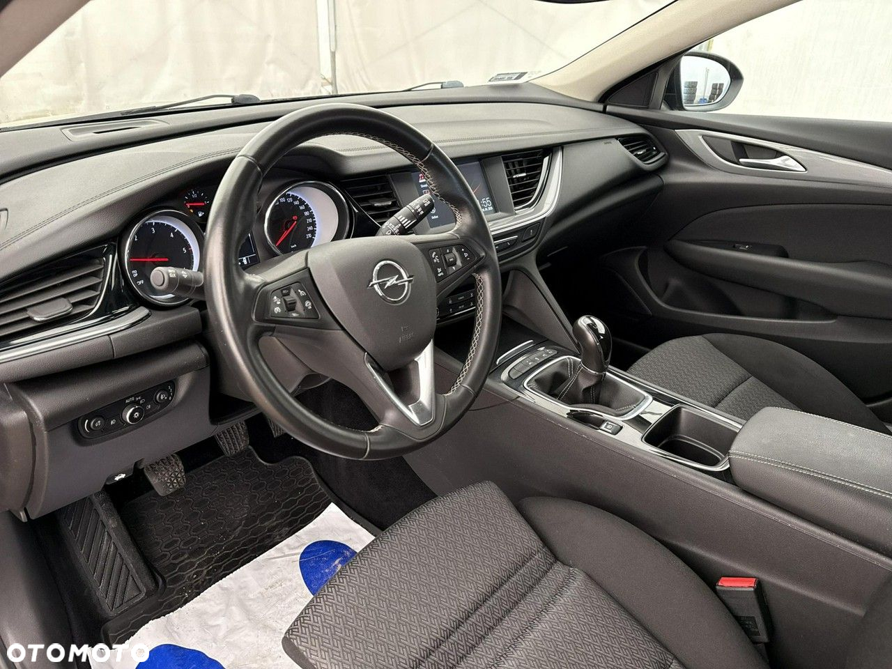Opel Insignia - 13