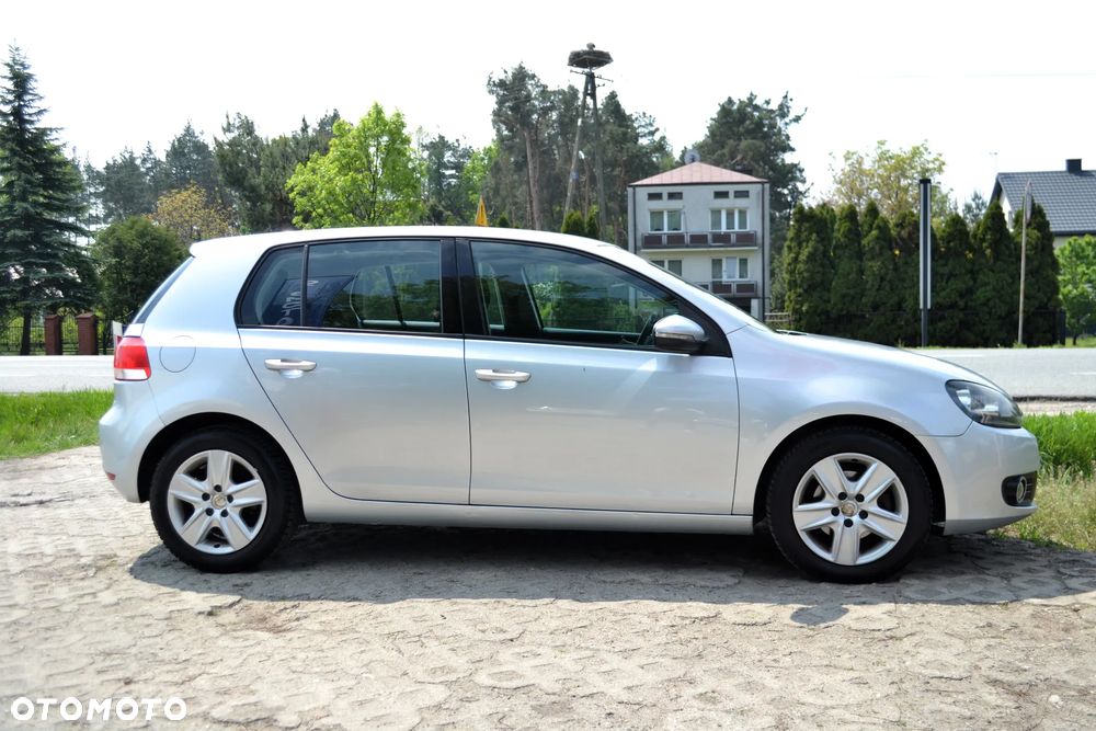 Volkswagen Golf 1.6 TDI DPF Trendline - 14