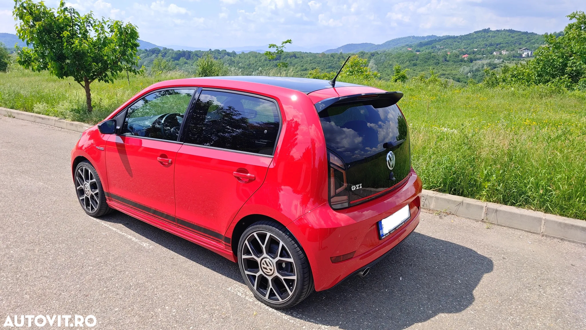 Volkswagen up! GTI - 6
