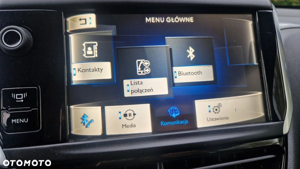 Peugeot 208 1.2 PureTech Active - 12