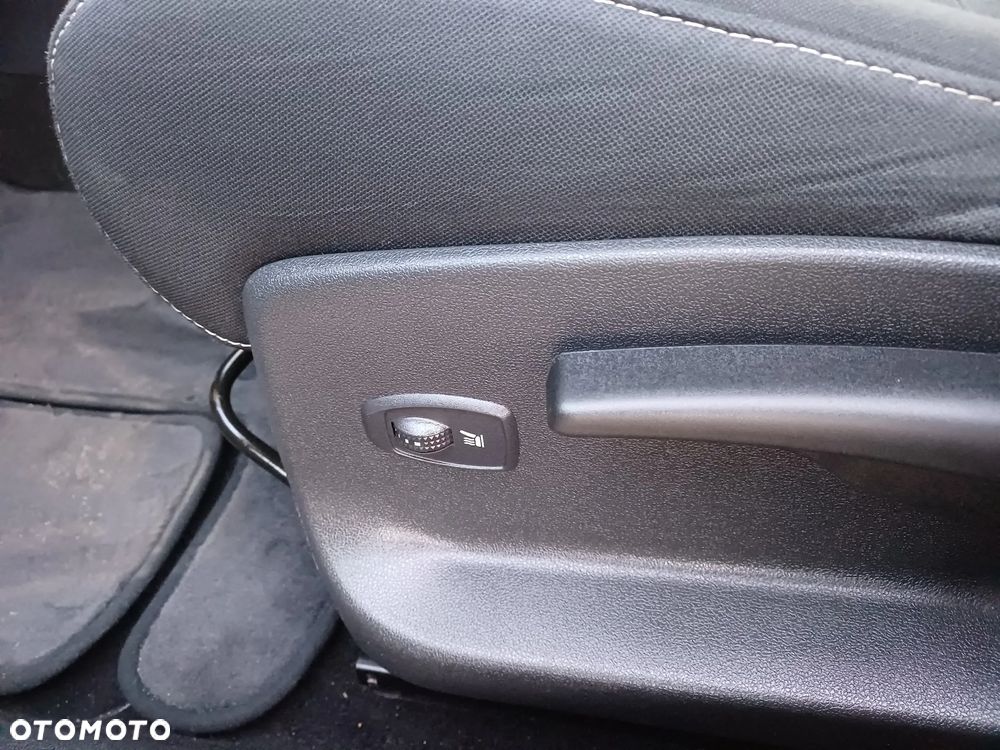 Renault Megane 1.2 16V TCe Limited EDC EU6 - 17