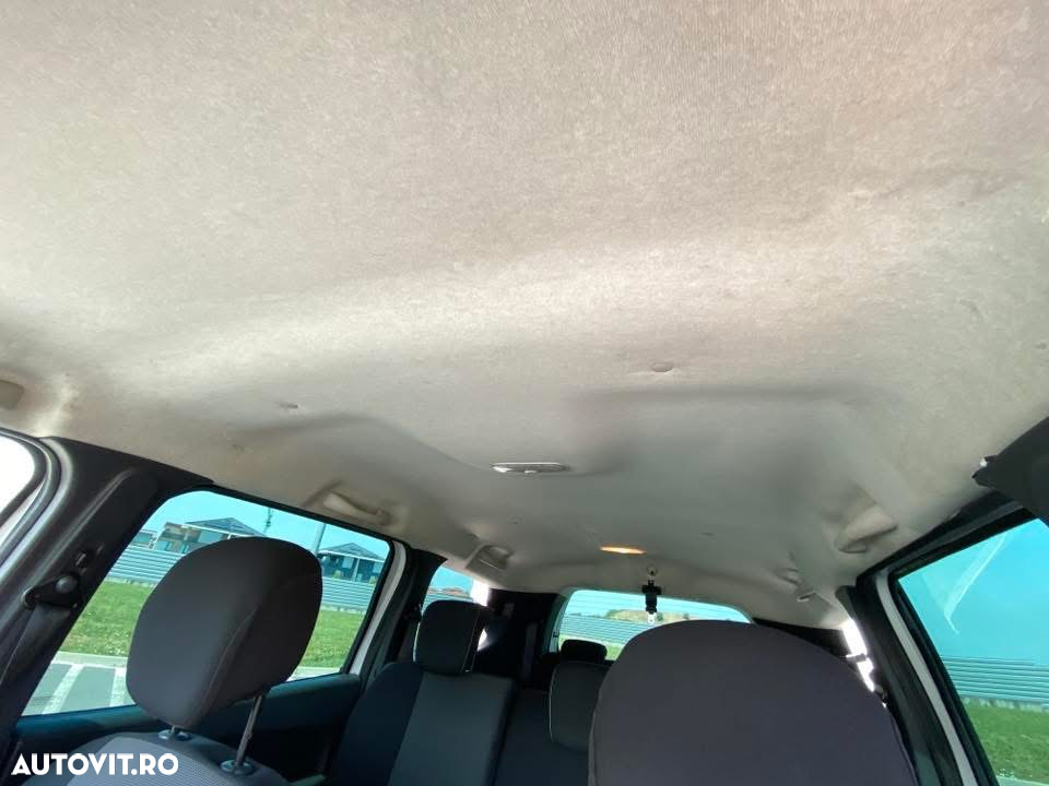 Dacia Lodgy 1.5 Blue dCi Ambiance - 19