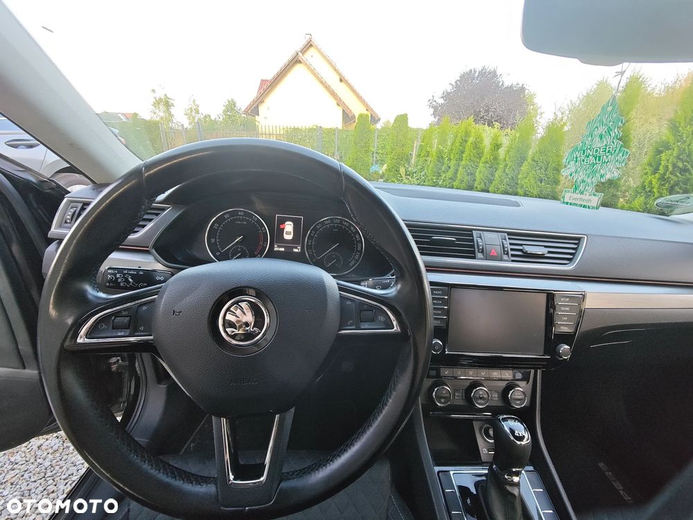 Skoda Superb 2.0 TSI 4x4 Sportline DSG - 15