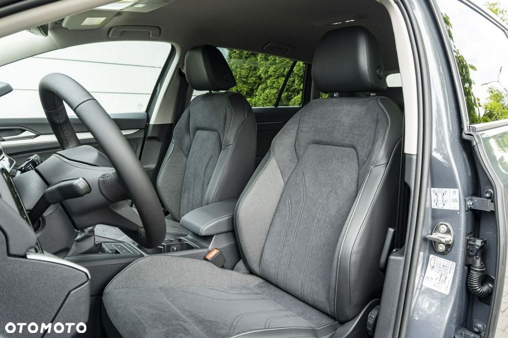 Volkswagen Golf - 13