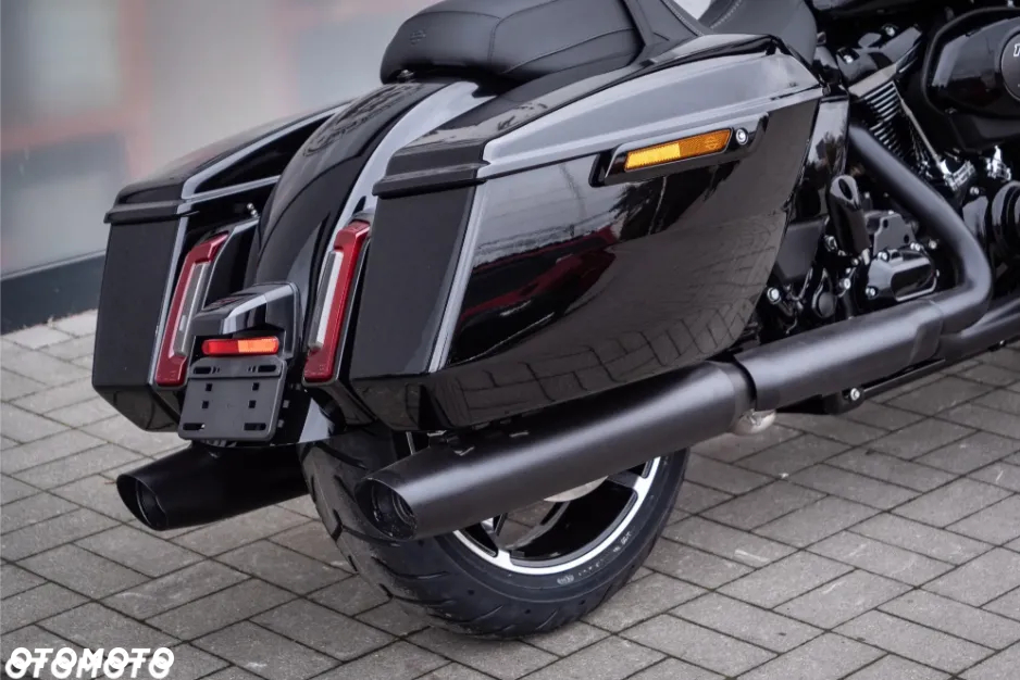 Harley-Davidson Touring Road Glide - 7