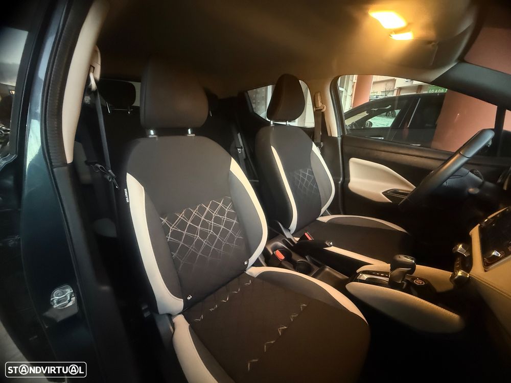 Nissan Micra 1.0 IG-T N-Design Black P:Navi CVT - 32