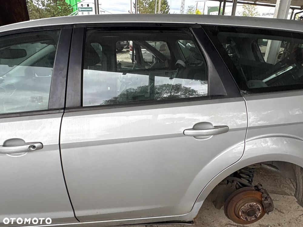 DRZWI TYLNE PRAWE LEWE FORD FOCUS MK2 FL 2008R NR LAKIERU 03 - 1