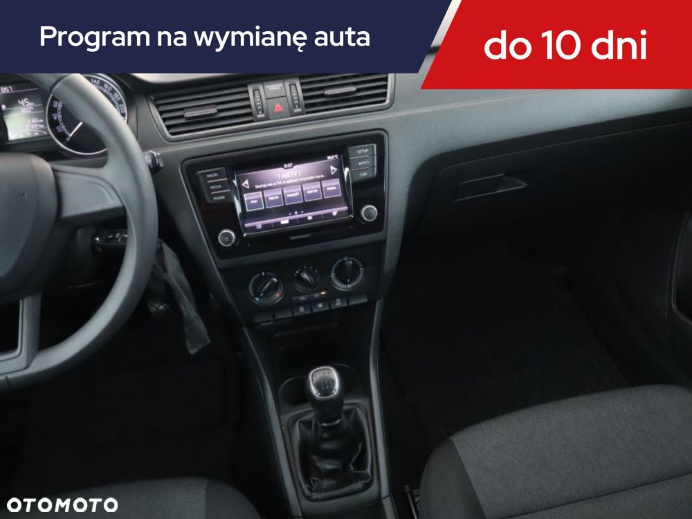 Skoda RAPID - 10