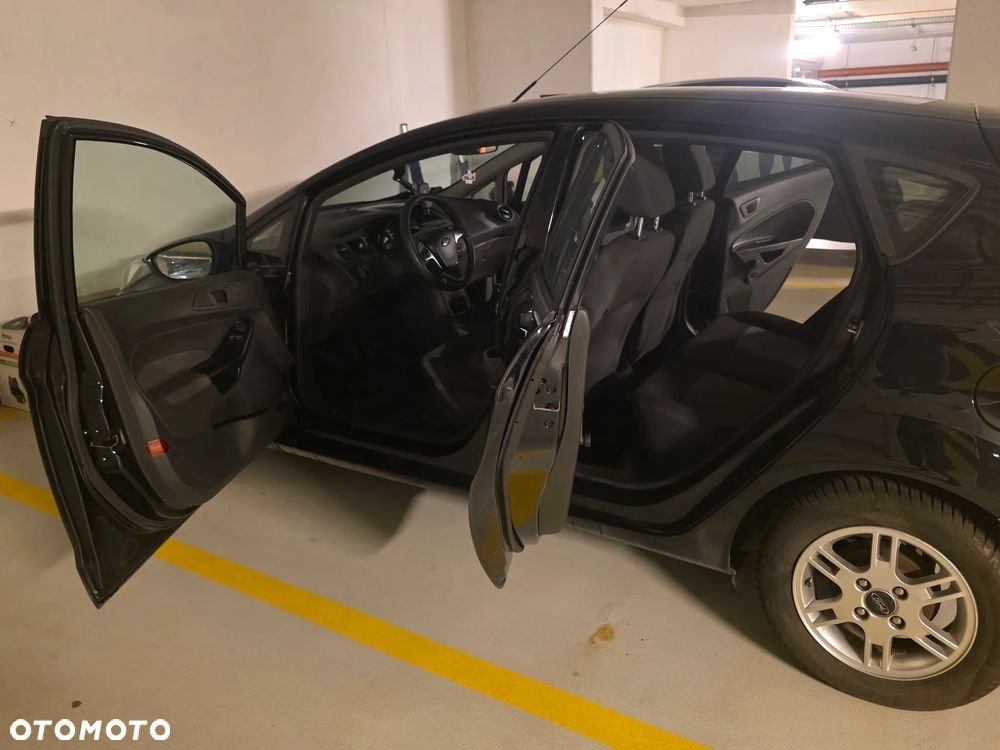 Ford Fiesta - 9