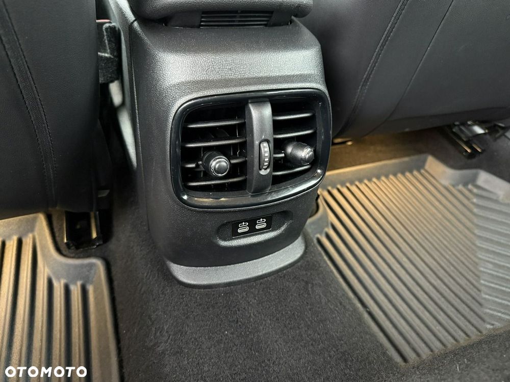 MINI Clubman Cooper - 28