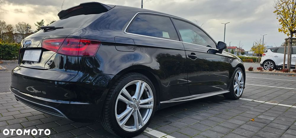 Audi A3 3-drzwiowe 1.8 TFSI Quattro Attraction S tronic - 18