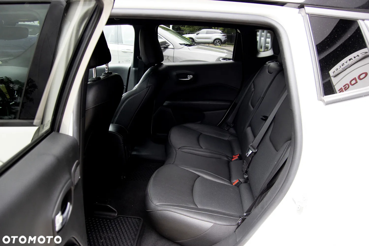 Jeep Compass 1.3 TMair S FWD S&S DDCT - 12