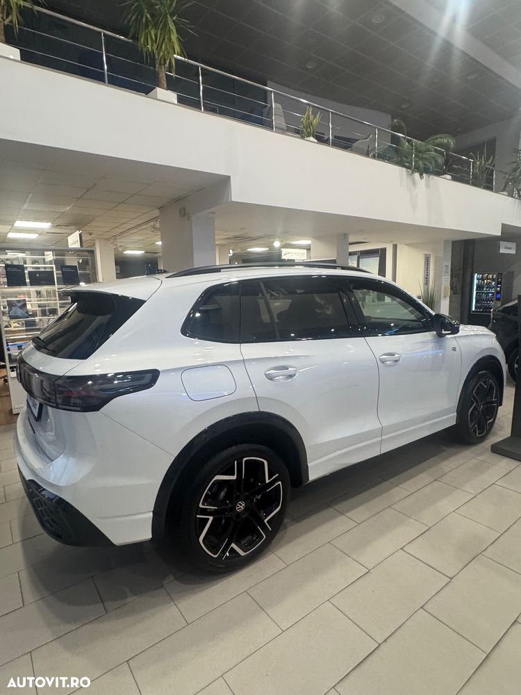 Volkswagen Tiguan 1.5 TSI eHybrid DSG PHEV R-Line - 11