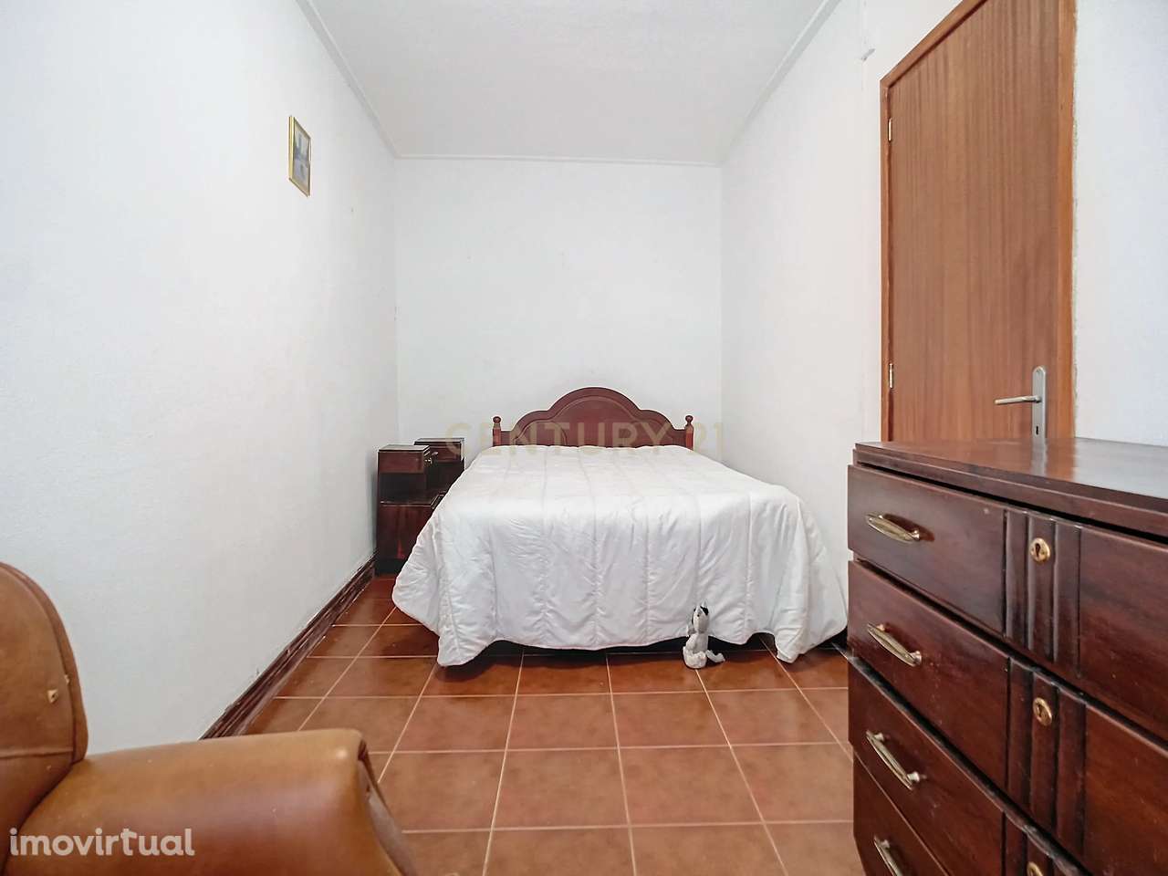 Moradia T2+2 com Garagem no Centro da Ribeira Grande - Grande imagem: 4/27