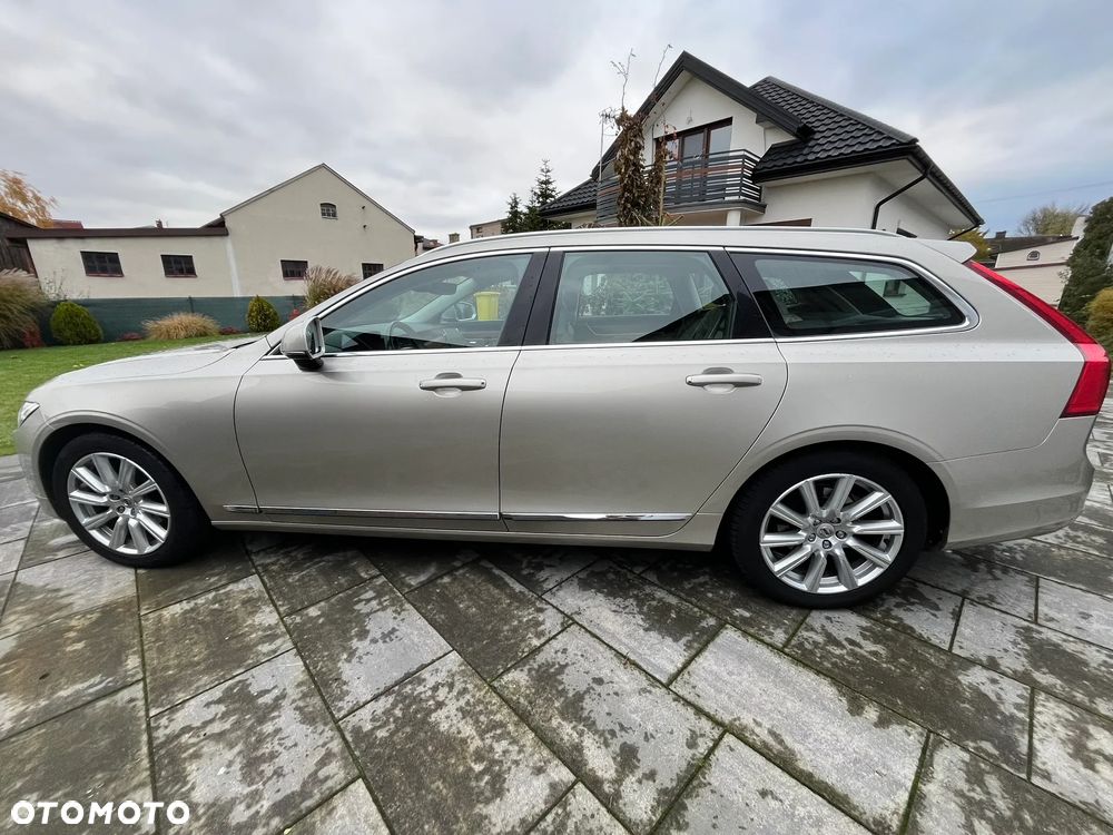 Volvo V90 D3 Inscription - 10