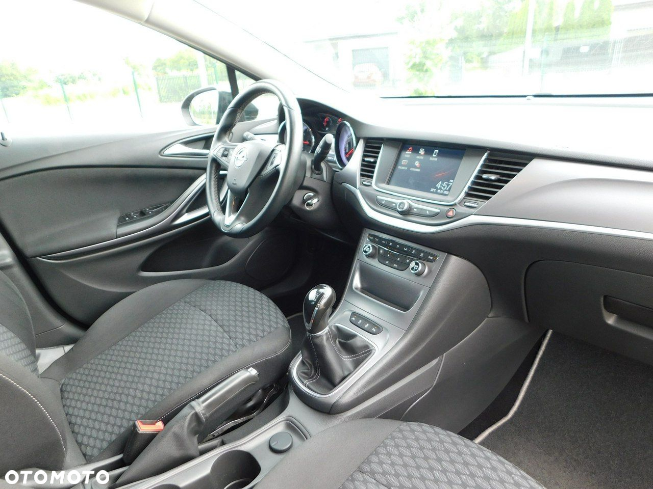 Opel Astra V 1.4 T Dynamic S&S - 7
