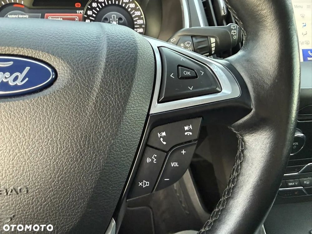 Ford S-Max 2.0 EcoBlue Titanium - 35