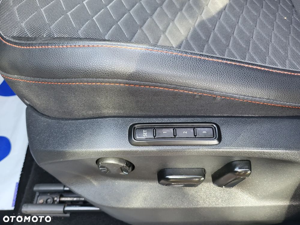 Seat Tarraco 2.0 TSI 4Drive DSG OPF FR - 18