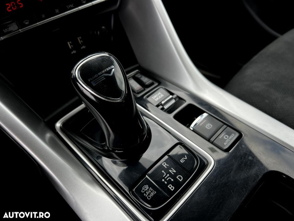 Mitsubishi Eclipse-Cross 4WD Select - 15