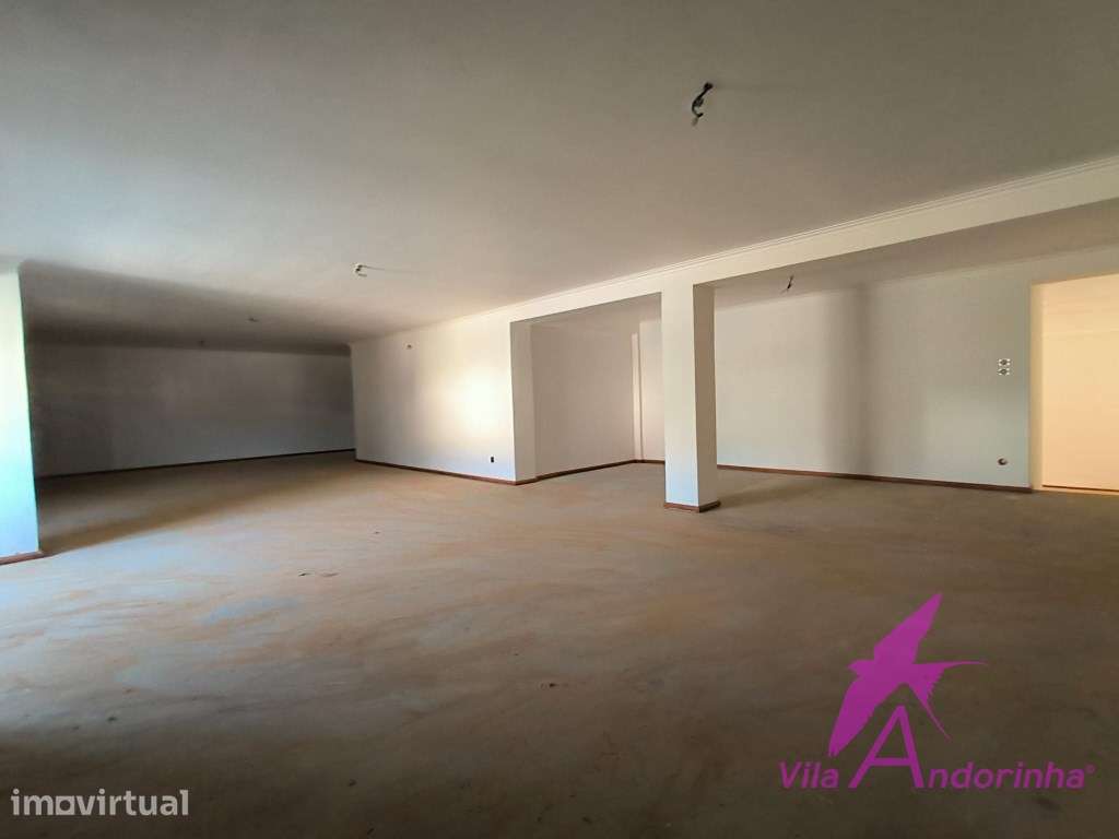 Loja para venda na Areosa com 316.20m2 - Grande imagem: 4/11