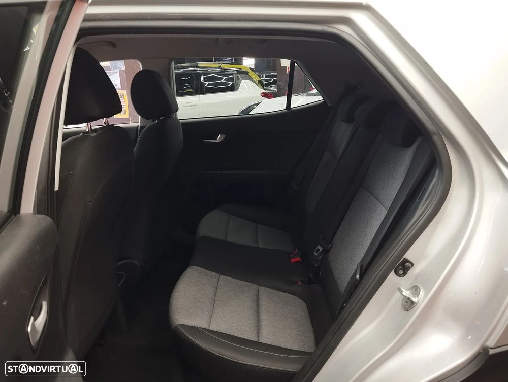 Kia Stonic 1.2 Dynamic - 11
