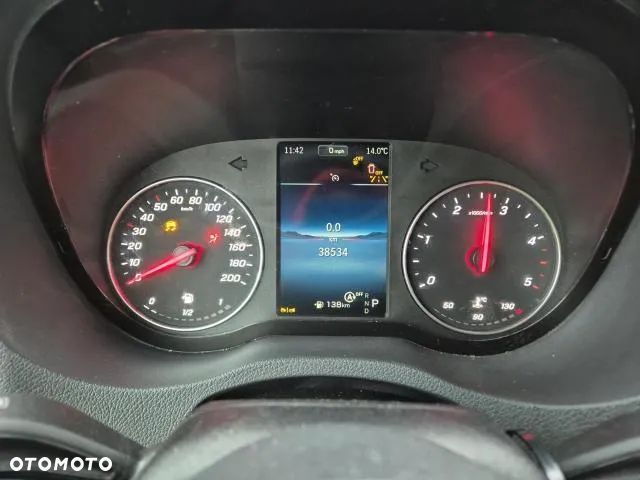 Mercedes-Benz Sprinter 317 - 7