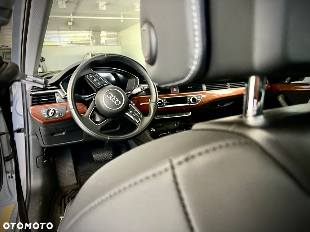 Audi A4 Allroad - 22