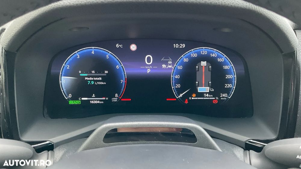 Toyota Camry ver-2-5-hybrid-exclusive - 10