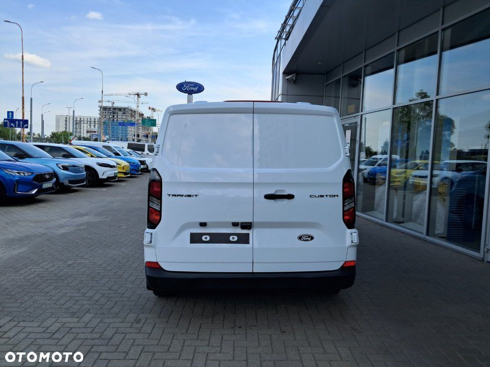 Ford Transit Custom - 7