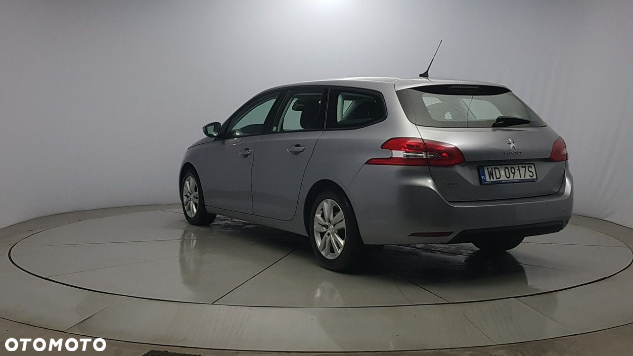 Peugeot 308 - 5