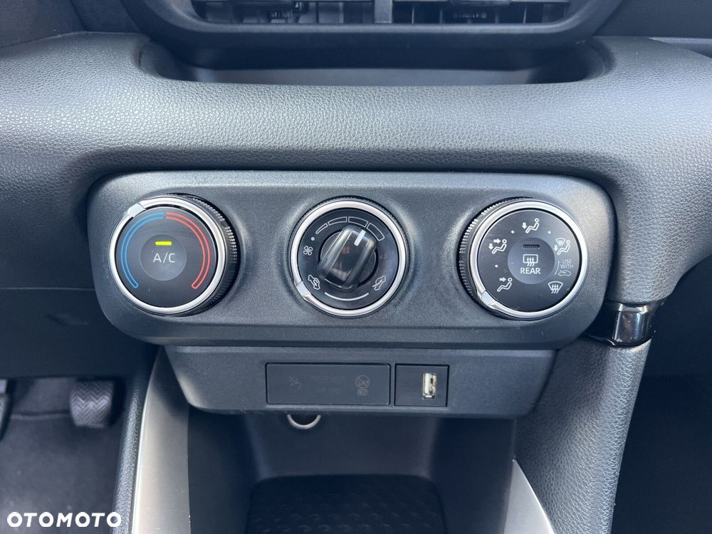 Toyota Yaris - 13