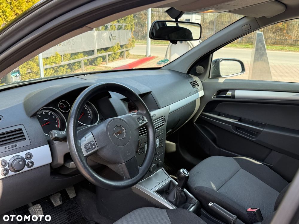 Opel Astra 1.4 - 11