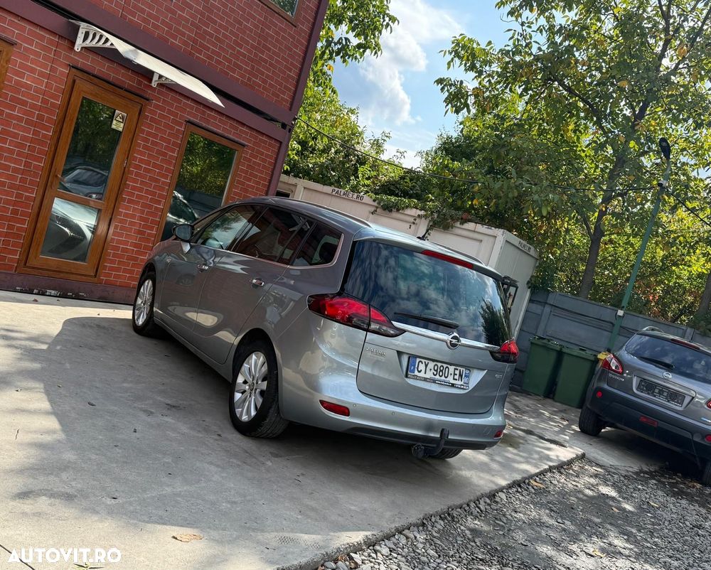 Opel Zafira Tourer 2.0 CDTI ECOTEC Cosmo - 4