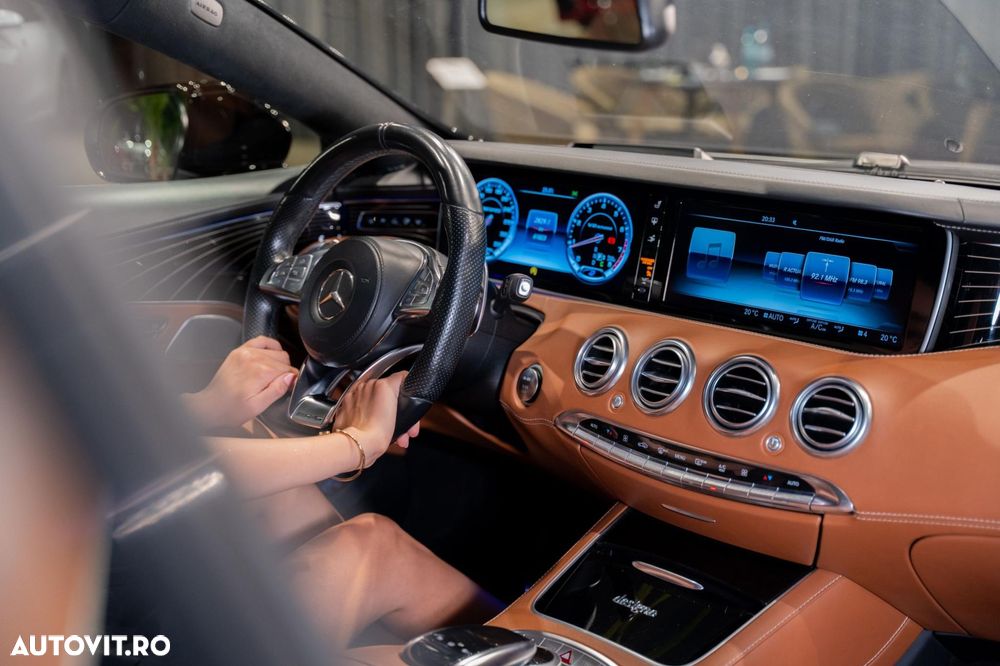 Mercedes-Benz S 63 AMG 4MATIC Coupe Aut - 22