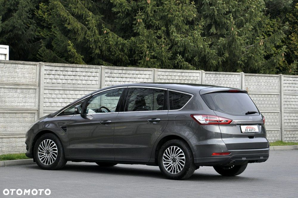 Ford S-Max 2.0 EcoBlue Titanium - 32
