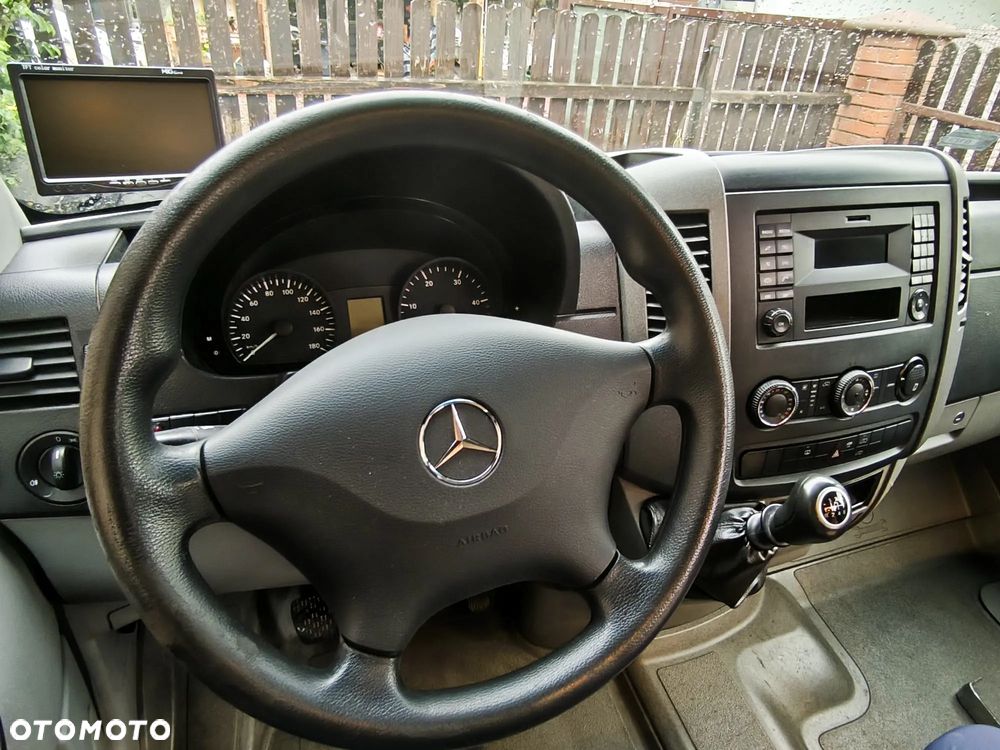 Mercedes-Benz Sprinter - 36