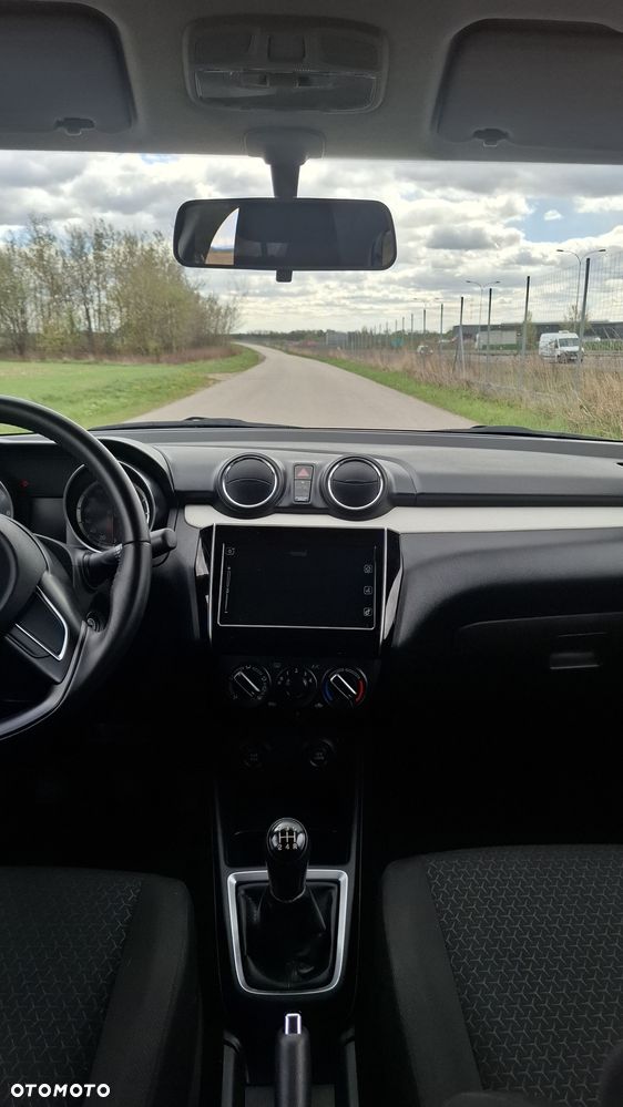 Suzuki Swift 1.2 Premium - 14