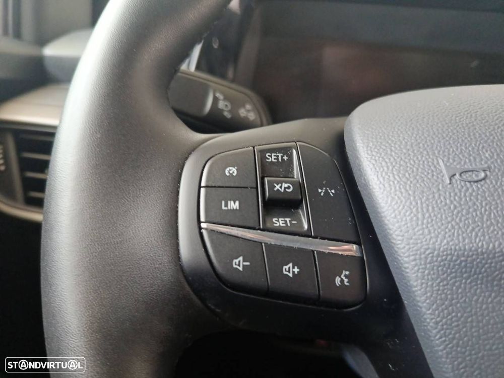 Ford Tourneo Courier 1.0 EcoBoost Titanium - 16