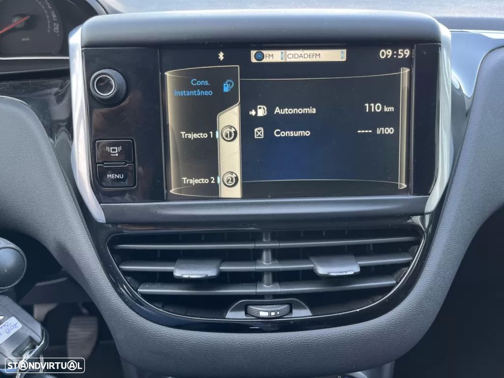 Peugeot 208 82 VTI Style - 16
