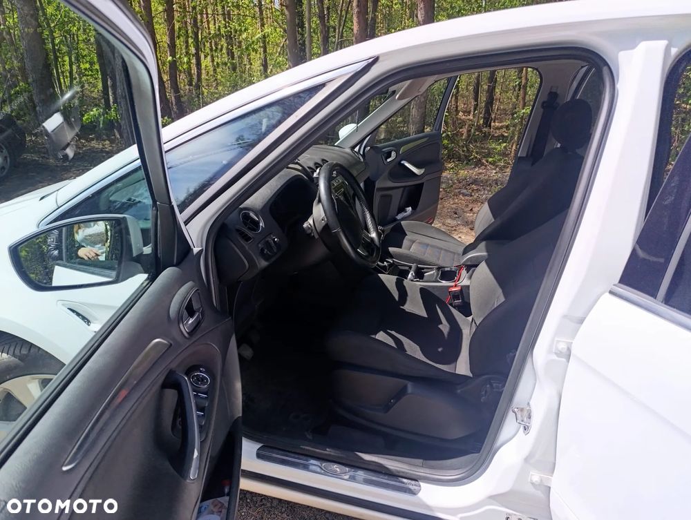 Ford S-Max 2.0 TDCi DPF Trend - 21
