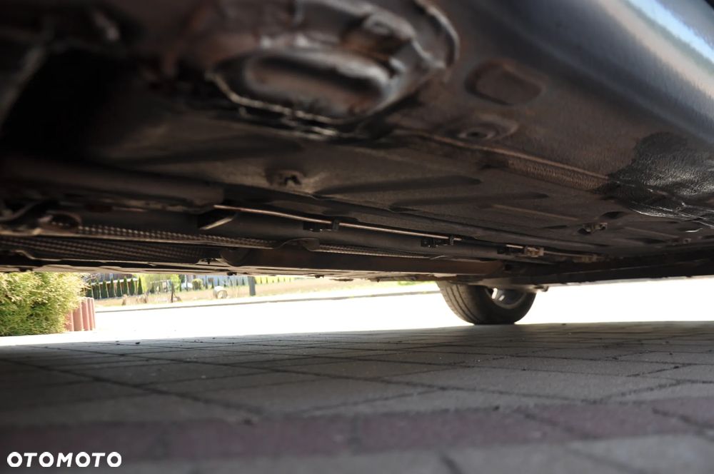 Renault Scenic 2.0 16V Expression - 28