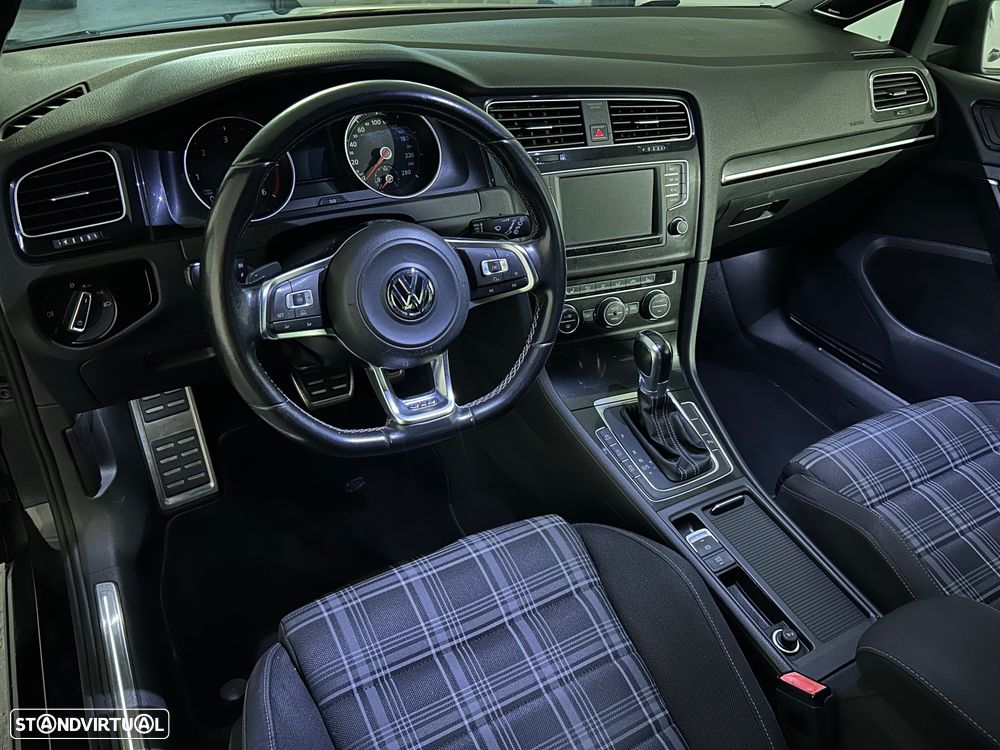 VW Golf GTD (BlueMotion ) DSG - 9